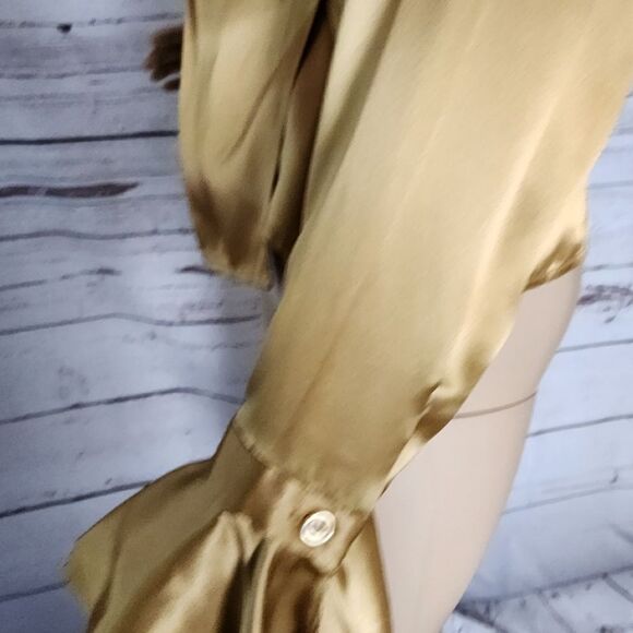 New Folio Saks Fifth Avenue Gold Silk Wrap Blouse 6 - Picture 5 of 9